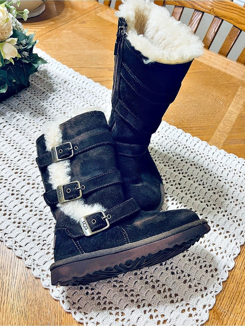 Girl’s UGG Australia Maddi Boots